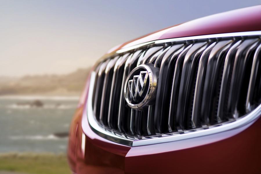  Buick Enclave Sport Touring 2016 года  (фото 2 из 3)